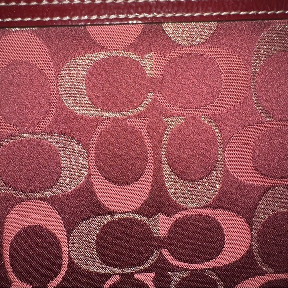 COACH Padded Tablet Signature Jacquard Case Burgundy - Picture 4 of 10